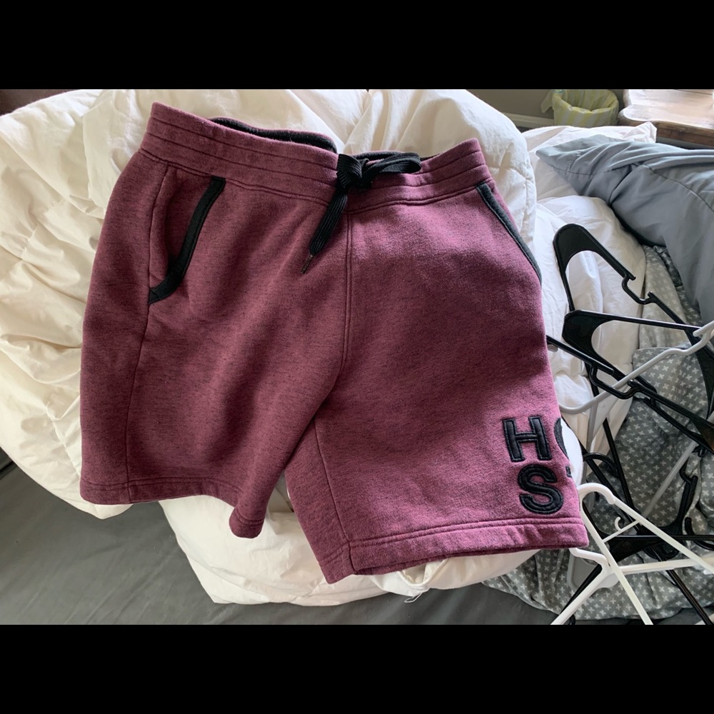 Hollister shorts size small. Good condition
